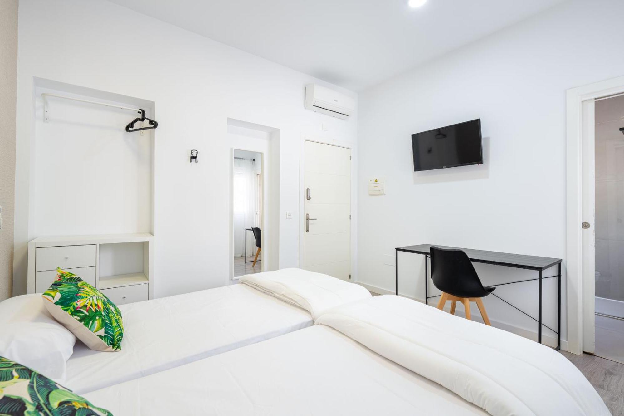 Bf Rooms Almeria Centro Exterior photo